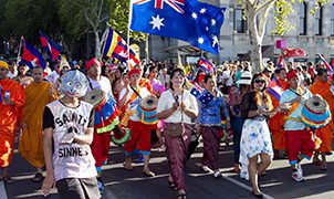 Triễn Lãm Thương Mại 16 quoc khanh uc mt