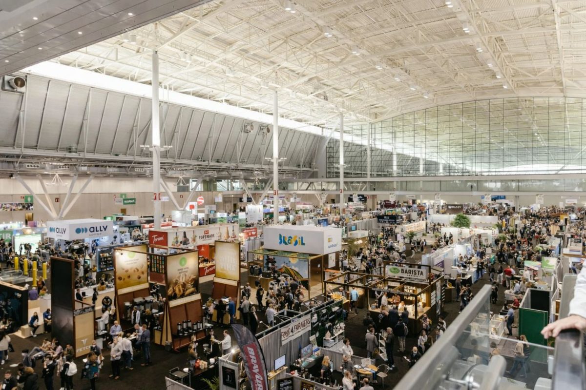 World of Coffee San Diego 2026: Sự Kiện Cà Phê Đặc Sản Lớn Nhất Bắc Mỹ 2 Desain tanpa judul 13