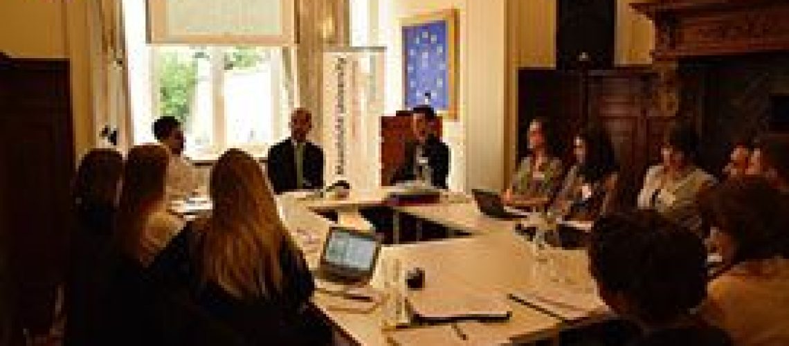 Trai-nghiem-nhung-chuong-trinh-dao-tao-doc-dao-tai-Dai-hoc-Maastrich-Ha-Lan-4